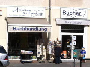 https://www.yelp.com/biz/albertinen-buchhandlung-berlin