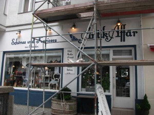 https://www.yelp.com/biz/antik-aff%C3%A4r-berlin