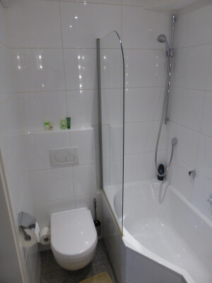 WC - Badewanne/Dusche