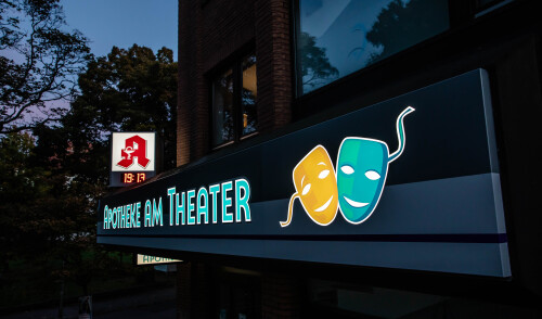 Apotheke am Theater - Night - 012 Kopie.jpg