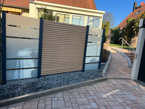 Sichtschutz, Alu und Glas