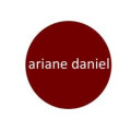 Ariane Daniel Schnitt, Farbe und Kosmetik