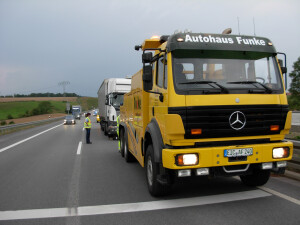 Lkw-Panne Höllbertunnel A38