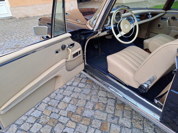 Mercedes Benz MB DB W111 280 SE Nappa3