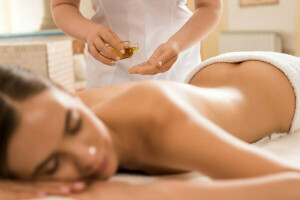 ayurveda-massage-naturheilpraxis-kalkar-oberhausen-heilpraktiker-Carmen-ploch.jpg