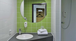 https://www.yelp.com/biz/b-und-b-hotel-karlsruhe-karlsruhe-2