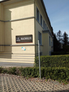 back2school Essen Stadtwald Außen.jpg