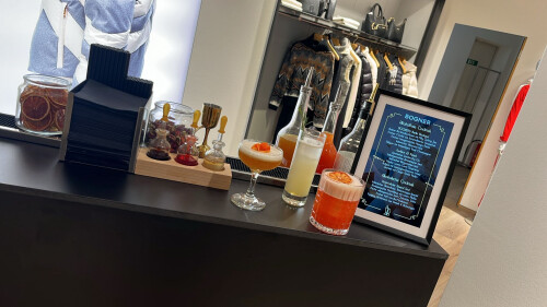 Cocktailcatering Text Foto.jpg