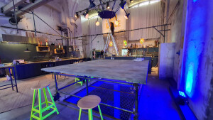 Umgedrehte Kommode2.jpg