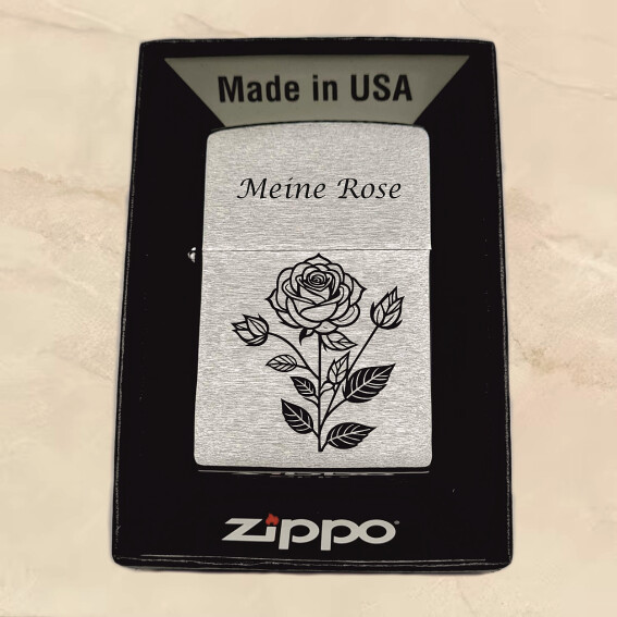 zippo-Feuerzeug-mit-gravur-sturmfeuerzeug-Set-bild-foto-personalisiert-Traumgravur-Rose-001.jpg