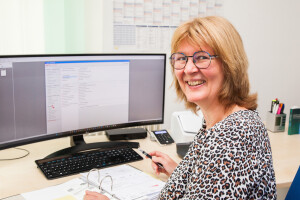 1382_Yvonne_unter_5MB.jpg