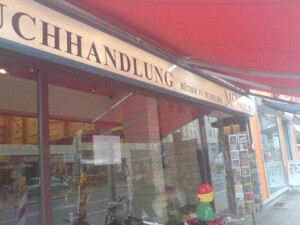 https://www.yelp.com/biz/buchhandlung-menger-berlin