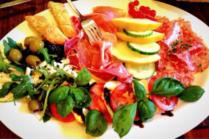 https://www.yelp.com/biz/caf%C3%A9-asemann-dortmund-2