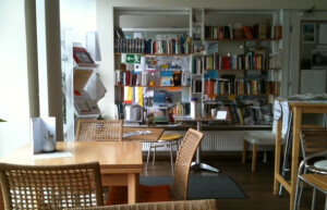 https://www.yelp.com/biz/caf%C3%A9-buch-oase-kassel