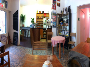 https://www.yelp.com/biz/cafe-ribo-berlin