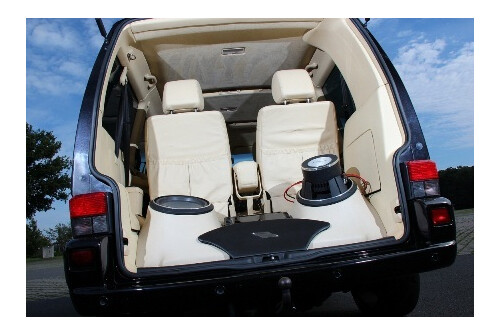 Perfekt abgestimmte Kofferraumausbauten zu Ihrem Innenraum.