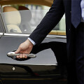 Chauffeur- und Limousinenservice - LM Limousines GmbH