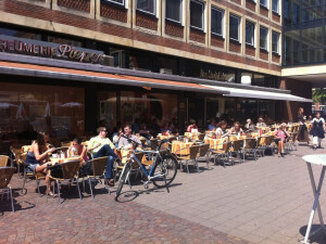 https://www.yelp.com/biz/das-stadt-caf%C3%A9-m%C3%BCnster