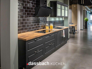 Kuechenstudio_Haan_Dassbach_Kuechen_80-1-uai-1706x1280.png