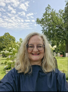 Christiana Weber Trauerrederin 2.JPG