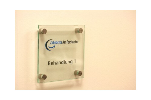 Zur Behandlung