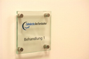 Zur Behandlung