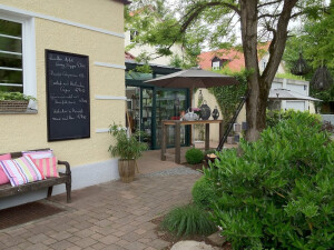 https://www.yelp.com/biz/der-pavillon-m%C3%BCnchen