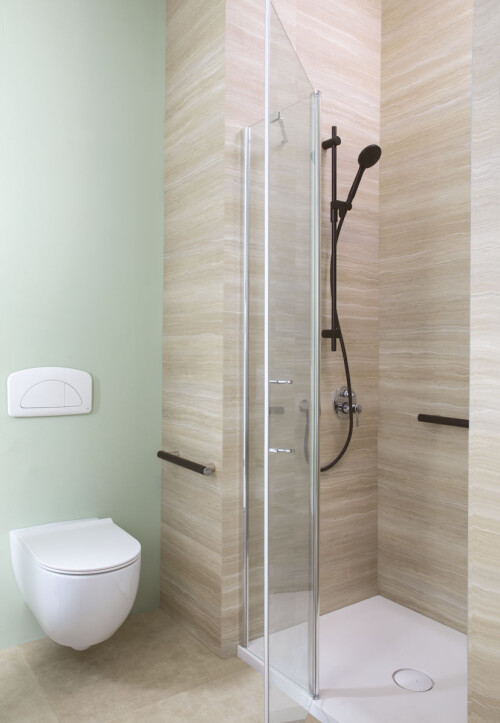 F18XOS01DM und Haltegriff G18UAS34DM.jpg