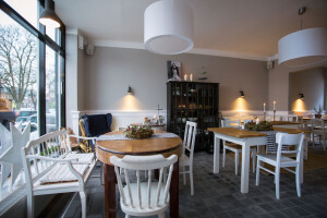 Cafe