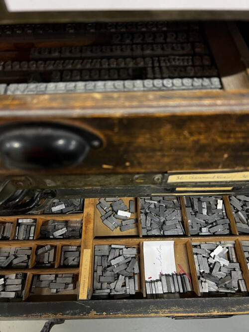 Setzkasten Ausschnitt.jpg