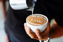 Sie bekommen auf Wunsch gerne einen Kaffee aufs Haus