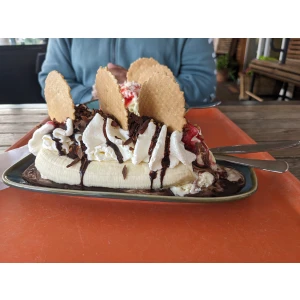 Eisstübchen am Kanal