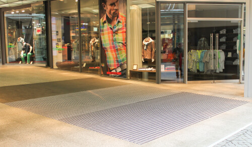 Aluprofilmatten ideal für Eingangsbereiche mit besonders hoher Lauffrequenz