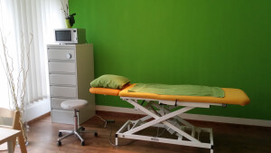 Die Behandlungsliege