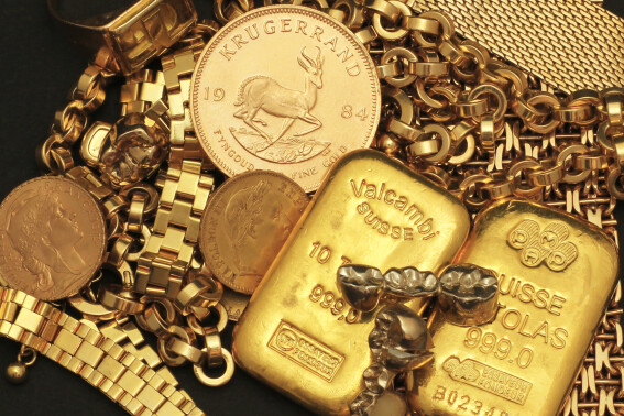 Wir kaufen Ihr Altgold: Schmuck, Dentalgold, Münzen, Barren u.v.m. Nehmen Sie Kontakt zu uns auf +49 7242 95351-77 oder via E-Mail: info@scheideanstalt.de.