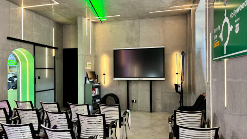 WhatsApp Image 2025-04-02 at 16.40.53 (1).jpeg