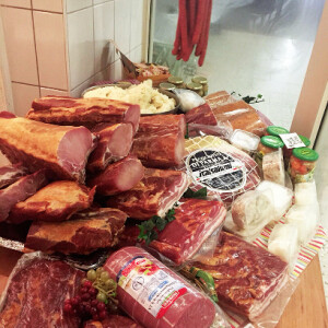 Fleisch, Wurstwaren und Spezialitäten