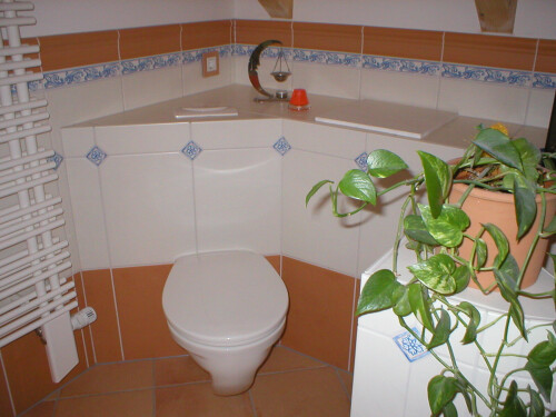 WC,frontal.JPG