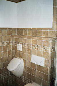 WC Abmauerung.JPG
