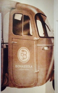 https://www.yelp.com/biz/bonassola-focacceria-hamburg