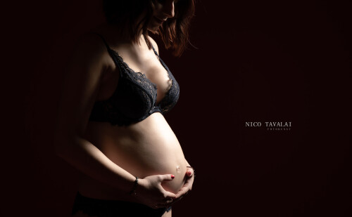 Shooting im Studio - Babybauch