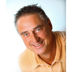 Frank Schrader Zahnarzt