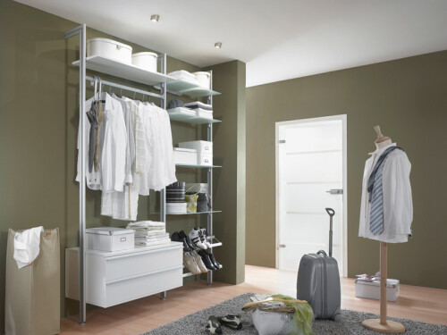 FORTIS - eines unserer bestverkauften Standardmodelle bietet Stauraum für Kleidung, Schuhe, Accessoires u. v. m.