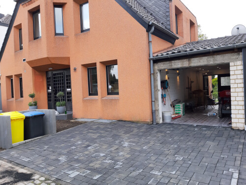 Fassade vor der Behandlug