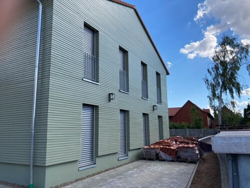 Zweifamilienhaus_Fenster_Aufsatzraffstore2.jpg