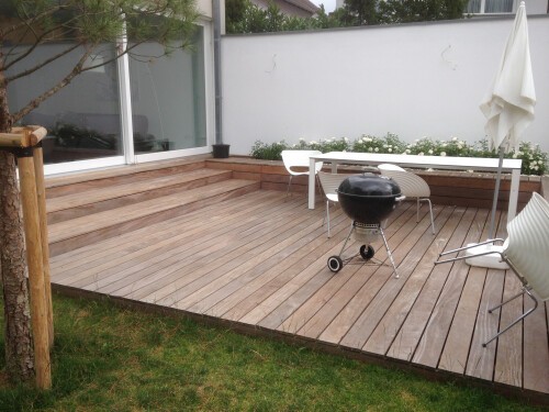 Terrassenanlage in Holz
