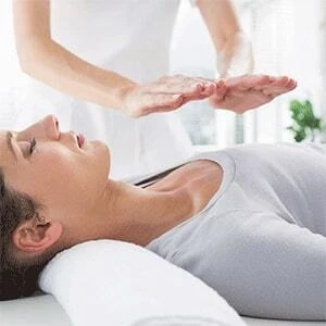 Ganzheitliche Schmerztherapie und Naturheilkunde, Chiropraktik. Heilpraktikerin Christel Müller