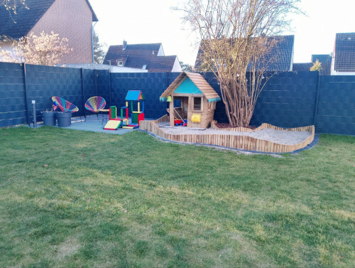 Spielplatz..jpg