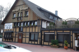 https://www.yelp.com/biz/gasthof-gr%C3%B6ppel-bielefeld-2