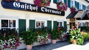 Gasthof mit Biergarten